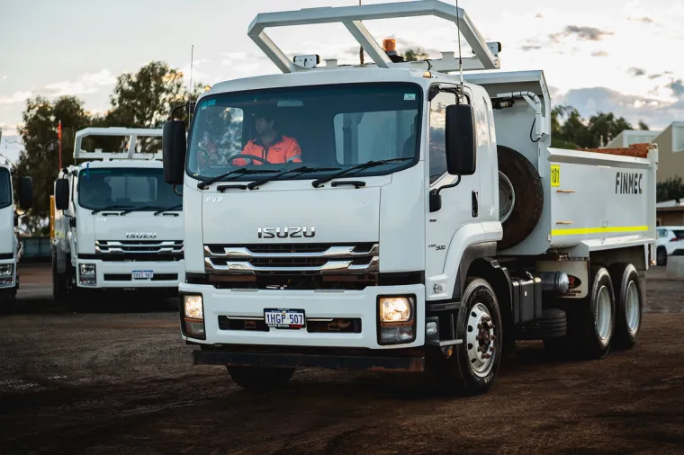 Isuzu 6x4 Tipper