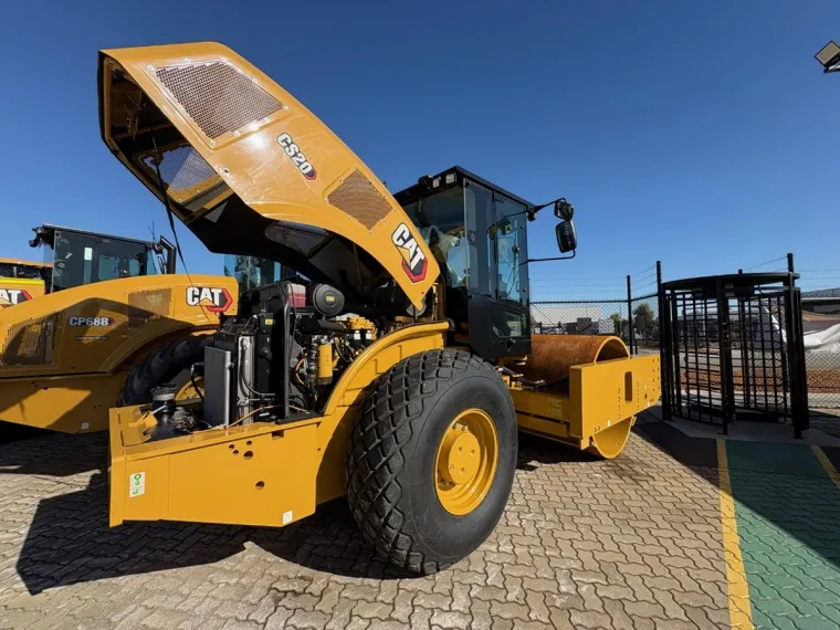  CS20 Vibratory Soil Compactor