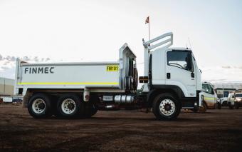 Photo of Isuzu 6x4 Tipper