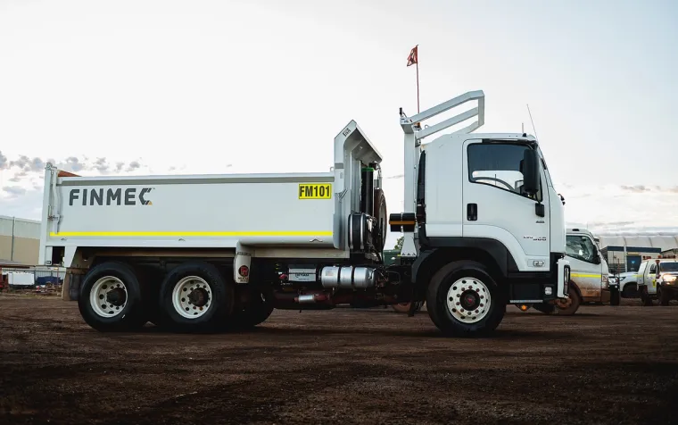 Isuzu 6x4 Tipper