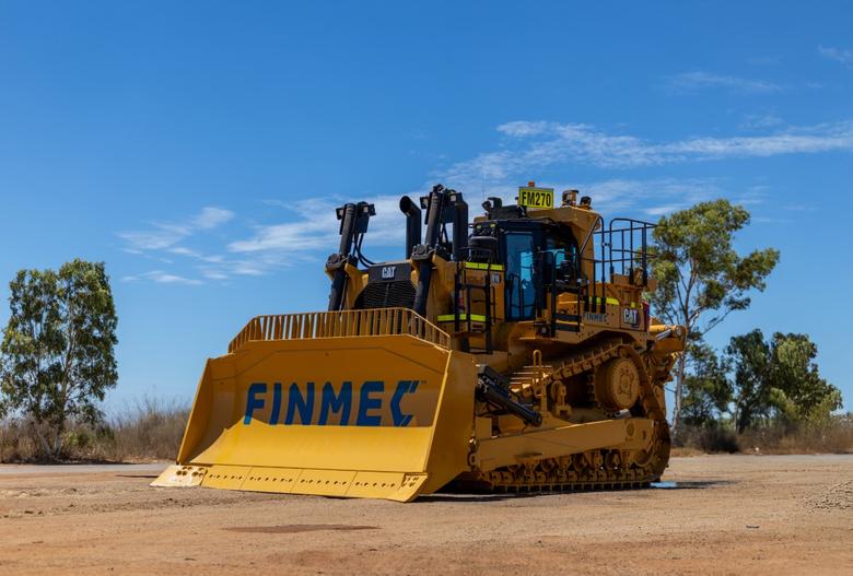 CAT D10 Dozer