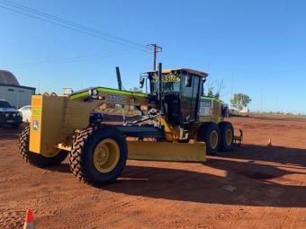 Photo of John Deere Grader 670G 770G