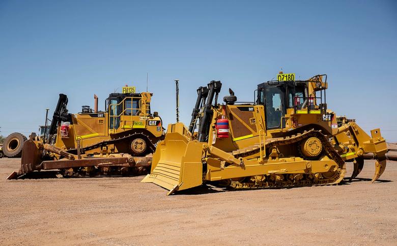 Cat D8T Dozer
