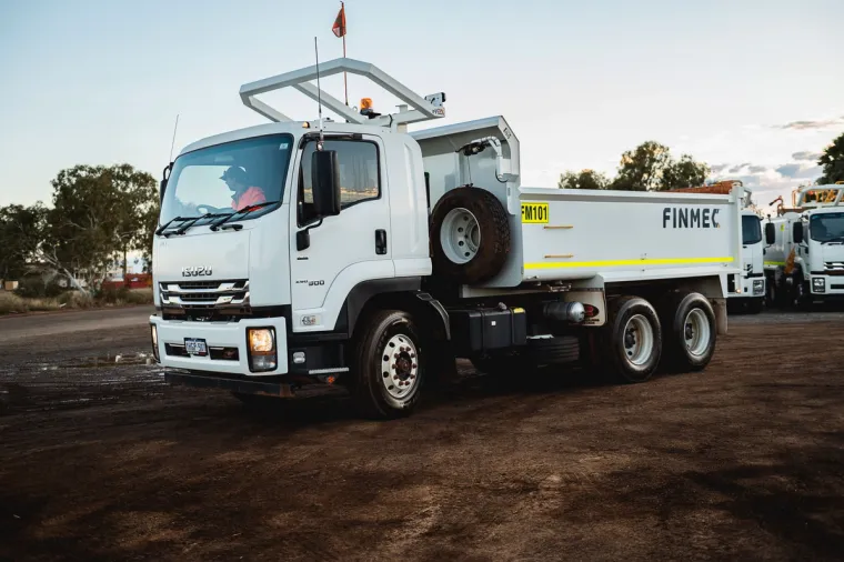 Isuzu 6x4 Tipper
